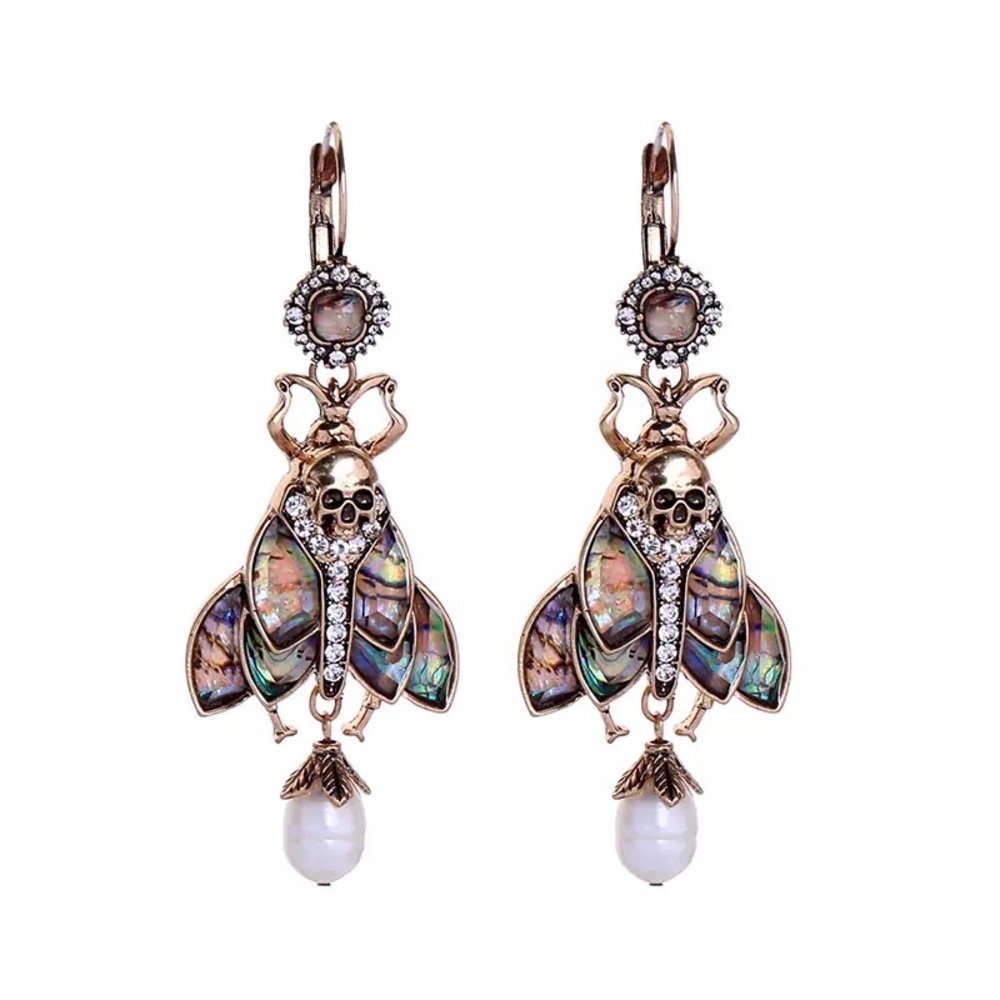 Moth Earrings With Dangling Pearls - Picture 5 of 5